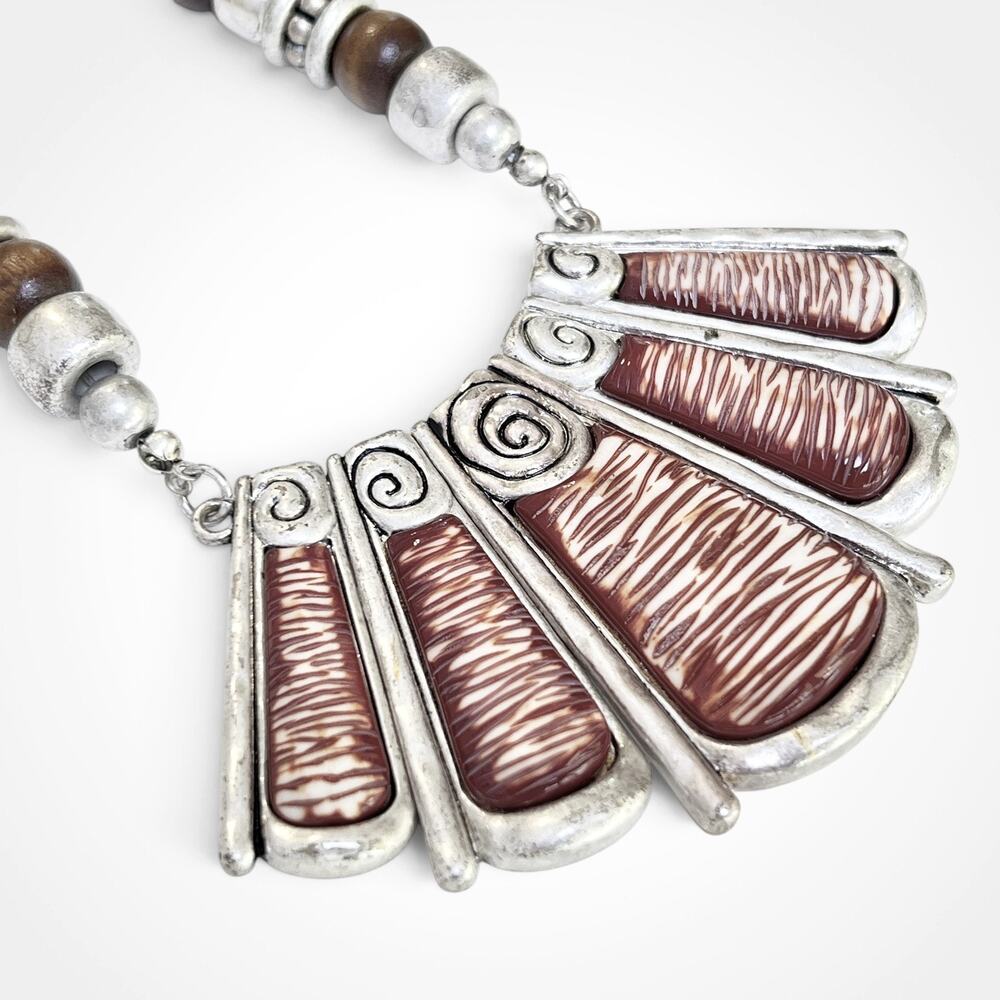 Chunky Silver Tone Statement Necklace Fan Pendants Brown Stripe Inlay Panels